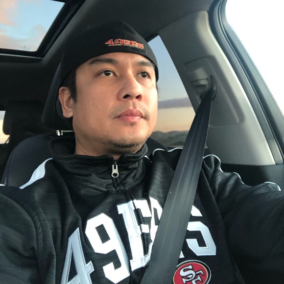 Meet your Posher, Jeffrey - Picture 1 of 1